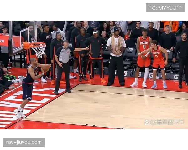 揭秘NBA底线发球违例判罚标准，掌握规则避免球场冲突。